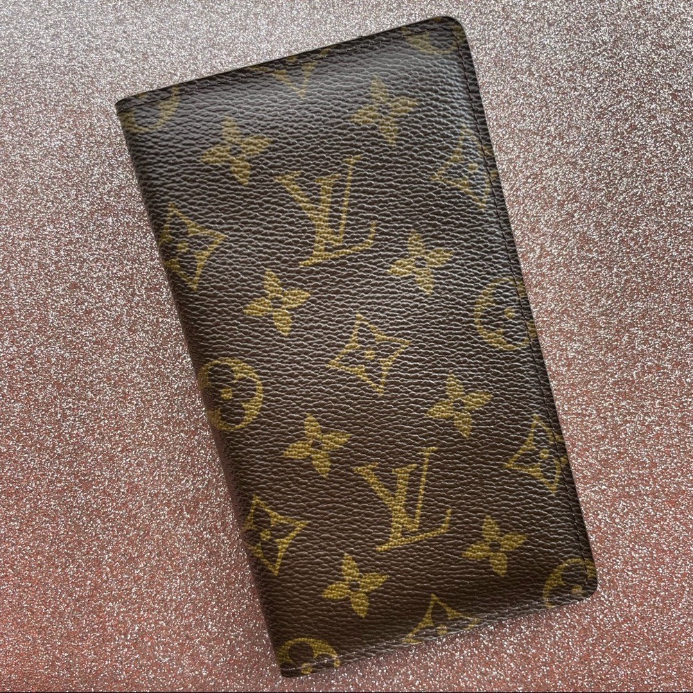 Louis Vuitton monogram checkbook wallet